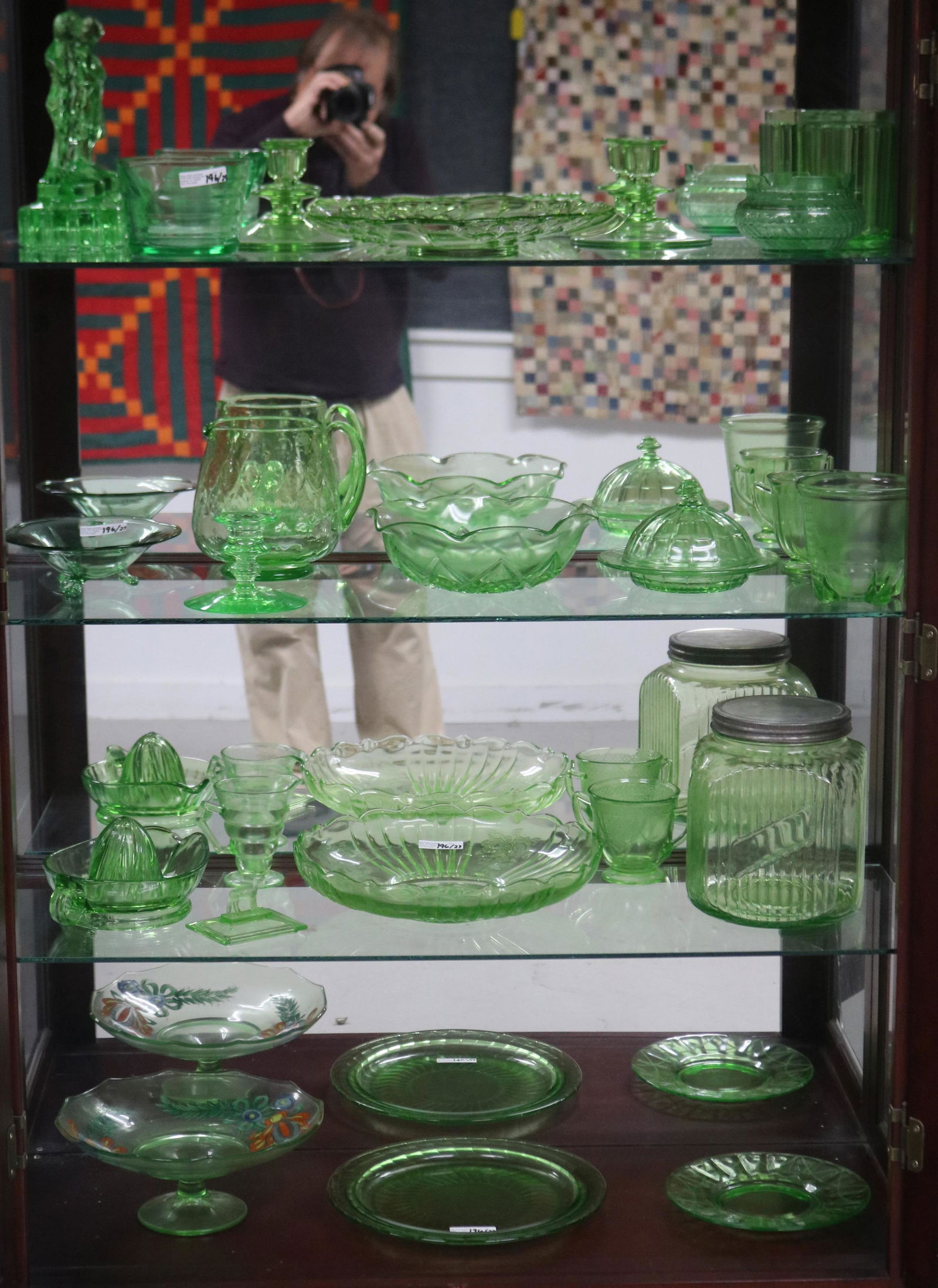 23 PCS. DEPRESSION ERA VASELINE & GREEN GLASS (1 of 2)