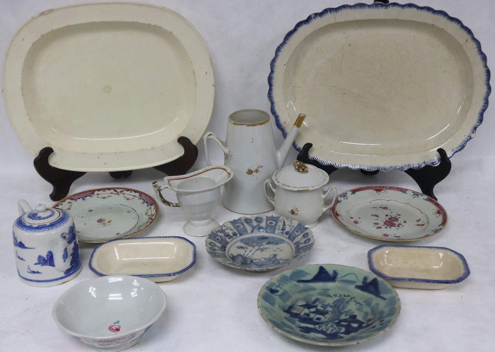 13 PCS. 19TH C. PORCELAIN, 5 PCS. CHINESE EXPORT, (1 of 5)