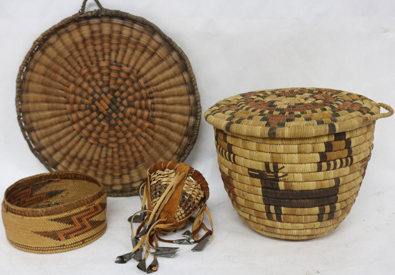 LOT 4 BASKETS, NORTH WEST COAST MISSING COVER, (1 of 1)