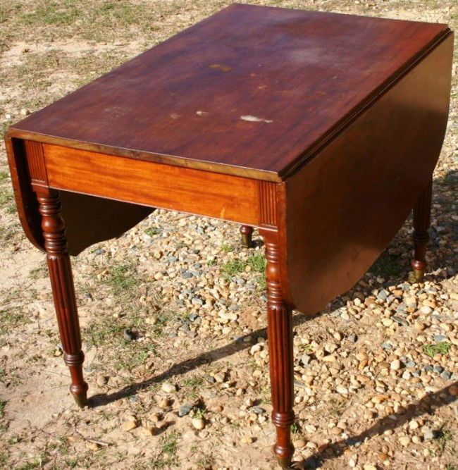 19TH C. SHERATON TURNED & REEDED LEG: DROP LEAF TABLE, SHAPED LEAVES, 28" H, 38" L, 23 1/2" W, LEAF 15 1/4" L