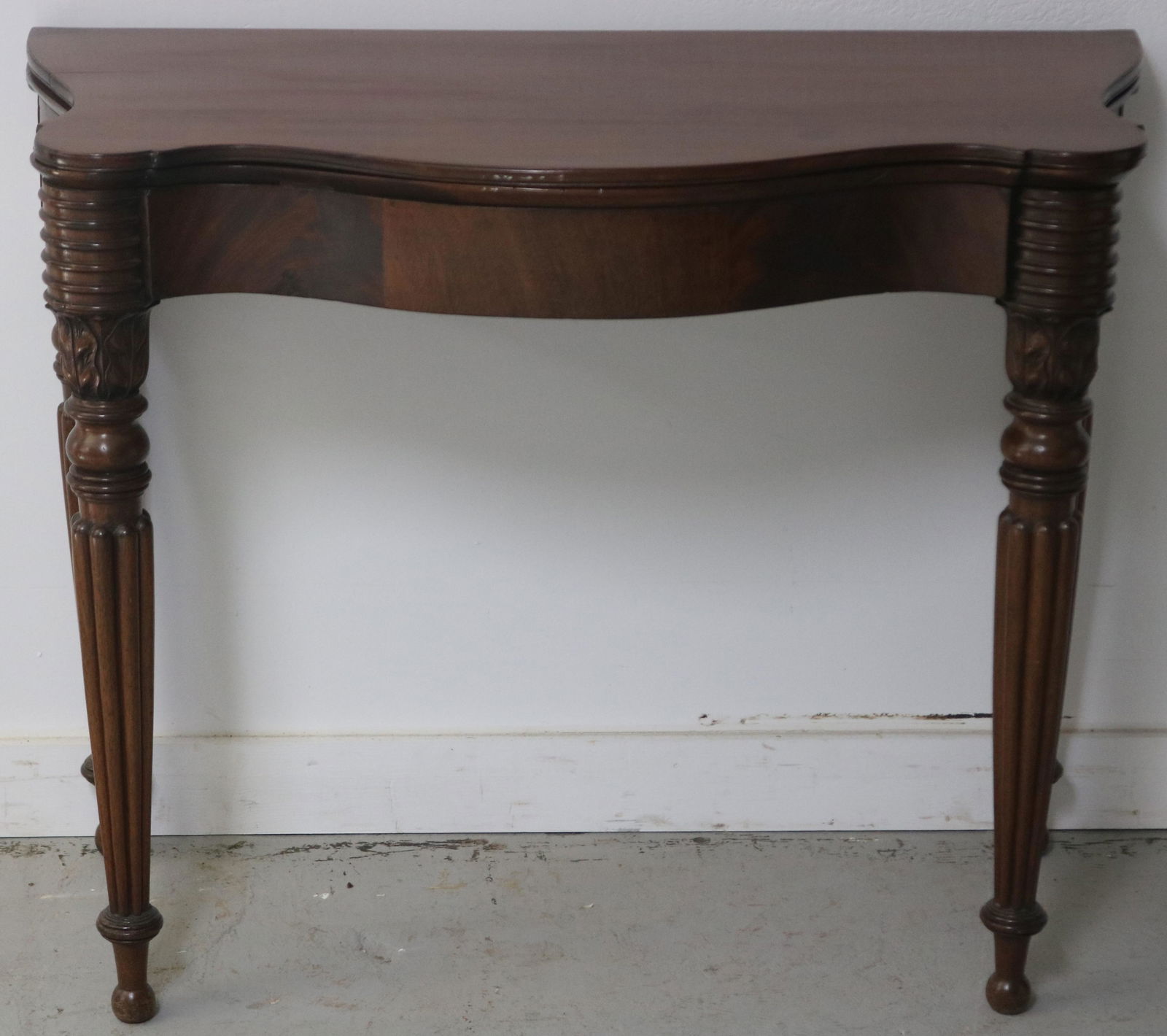 EARLY 19TH C. MAHOGANY FLIP TOP GAME TABLE, (1 of 3)
