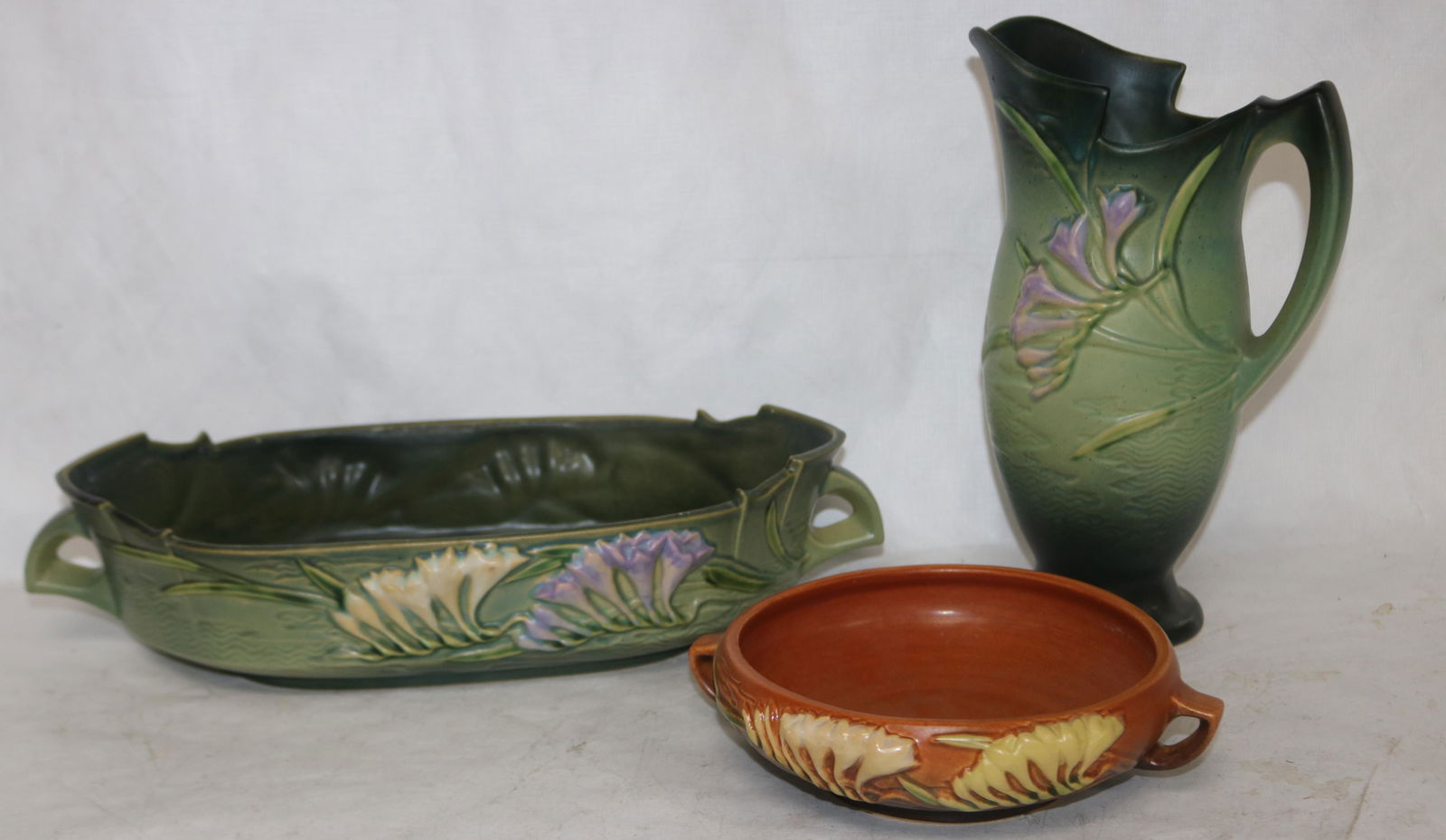 3 PCS. ROSEVILLE POTTERY, FREESIA, 20-10" (1 of 2)