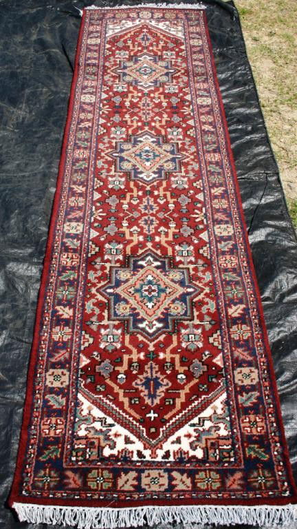 RUG#13, 2' 6" X 9' 10", HERIZ