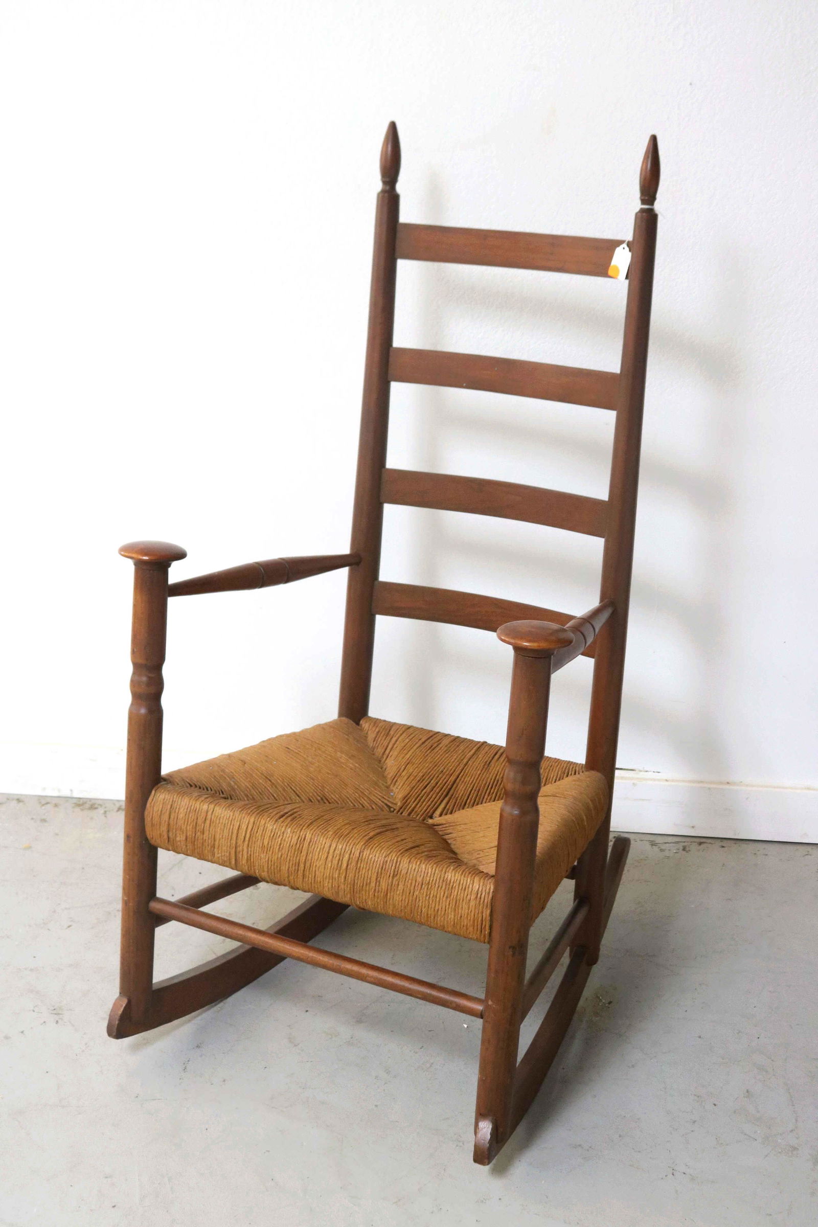 20TH CENTURY SHAKER STYLE ROCKER (1 of 2)