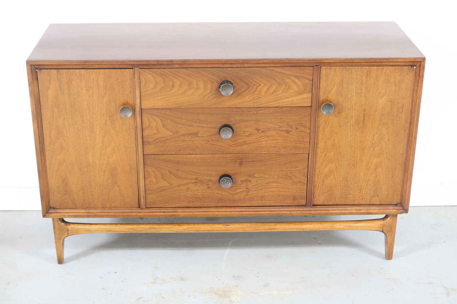 THOMASVILLE MCM SERVER (1 of 3)