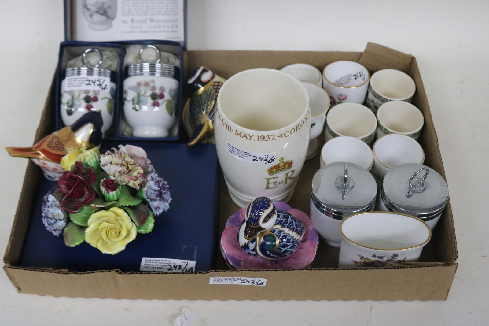 GROUP LOT INCLUDING: ROYAL WOOSTER, EGG CODDLERS, CROWN DERBY BIRDS, MISC. EGG CUPS, CORONATION PITCHER, FLOWER ARRANGEMENT, ETC.