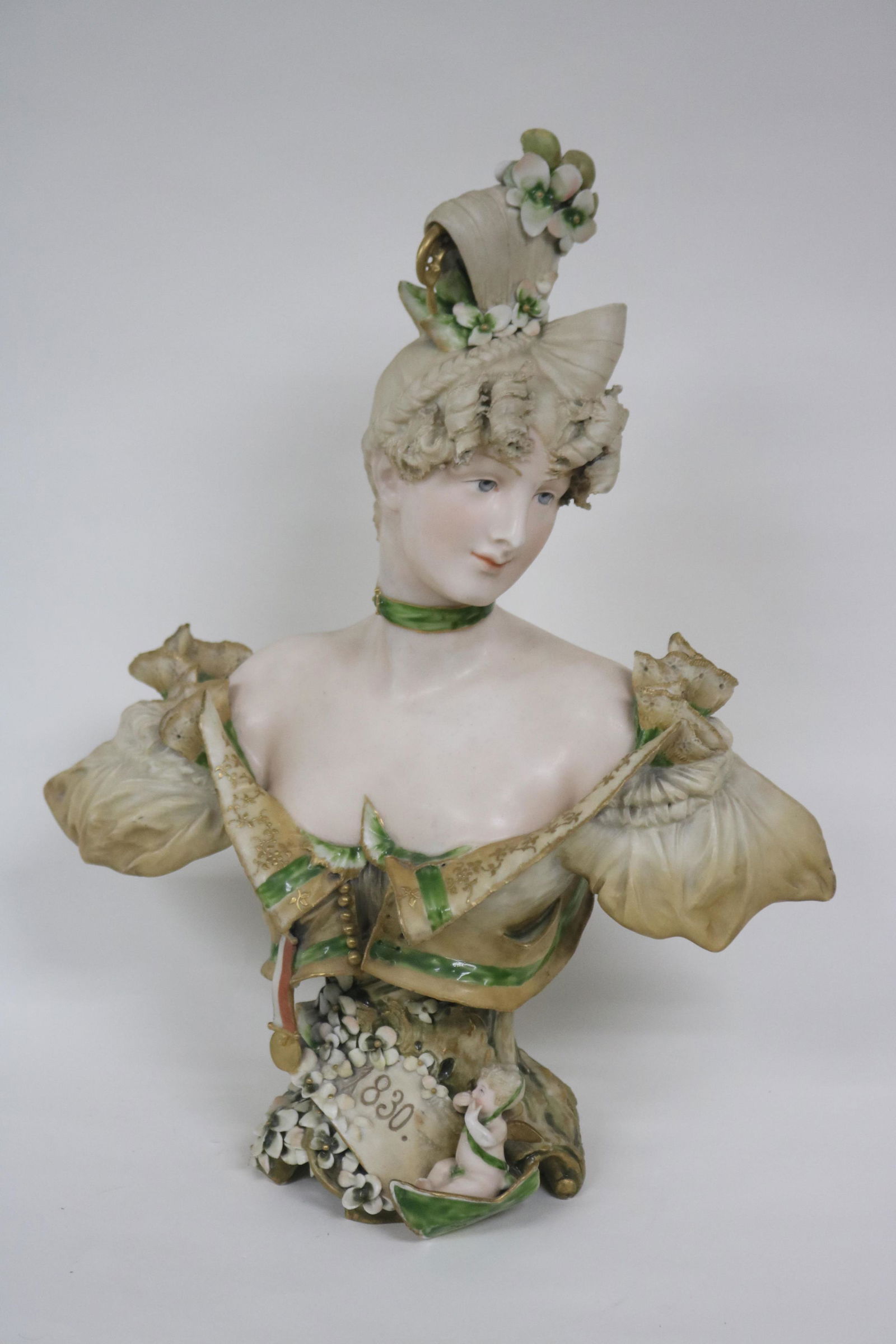 WIEN TEPLITZ AUSTRIAN BUST (1 of 3)