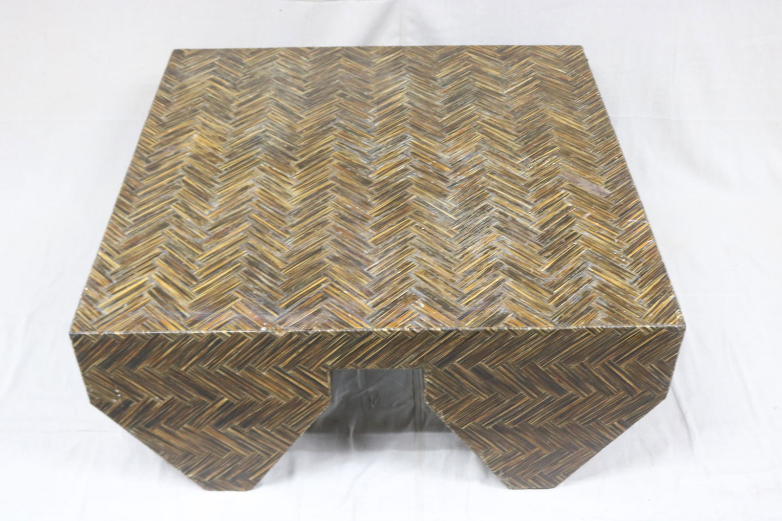 CUSTOM LOW TABLE (1 of 2)