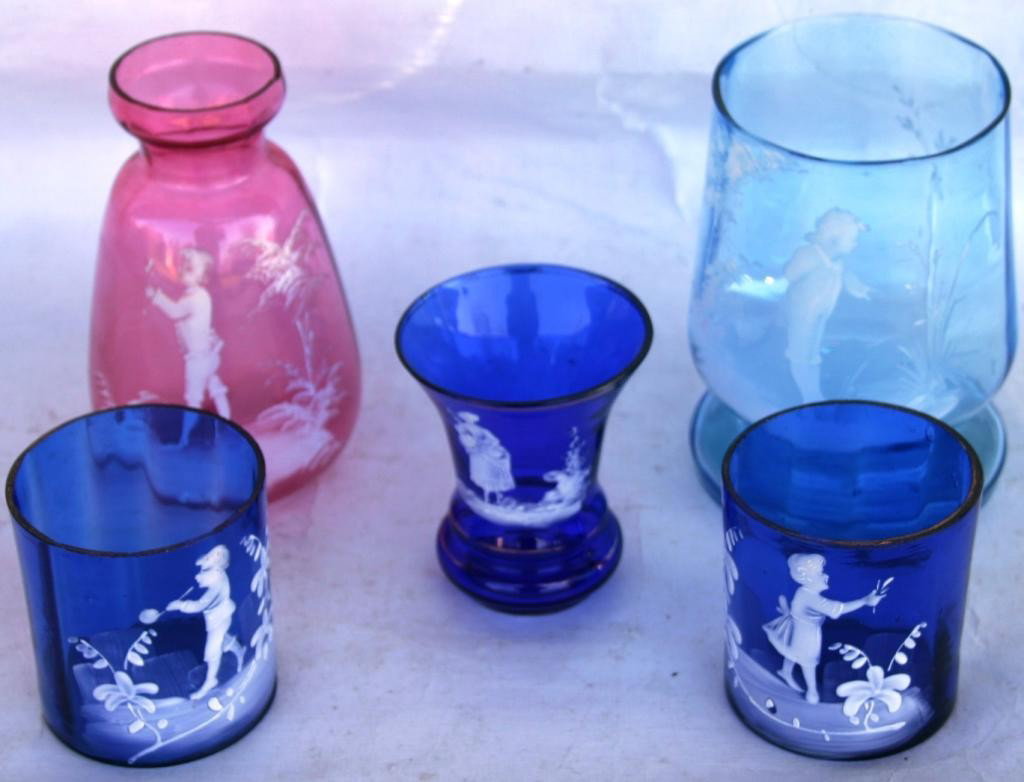 5 PCS. OF MISC. MARY GREGORY GLASS,: TO INCLUDE 3 WITH BLUE GROUND, AND 1 WITH CRANBERRY, CHILD FIGURES, 2 3/4" - 5" H