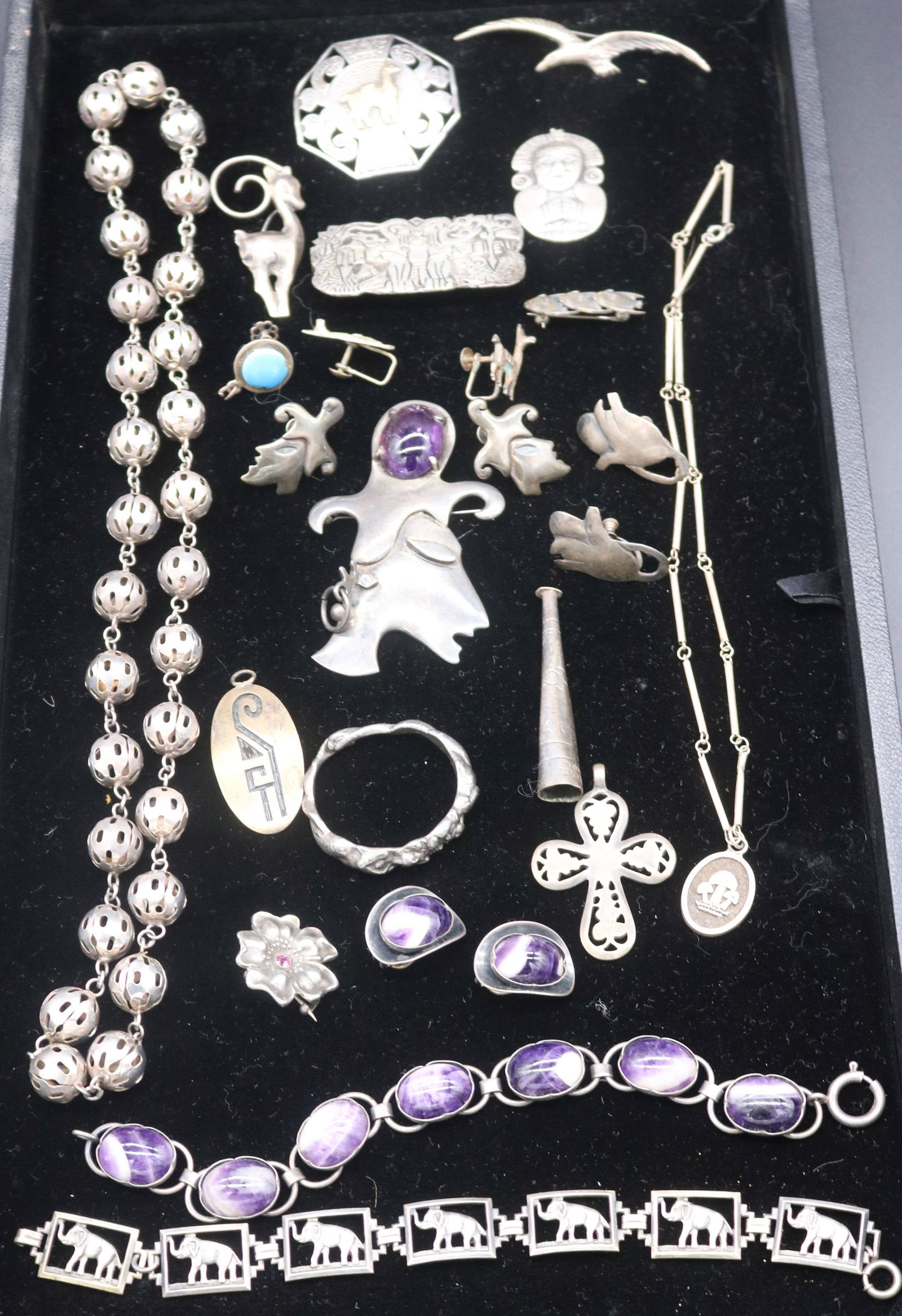 25 PCS. MEXICAN & OTHER SILVER JEWELRY, PINS, (1 of 4)