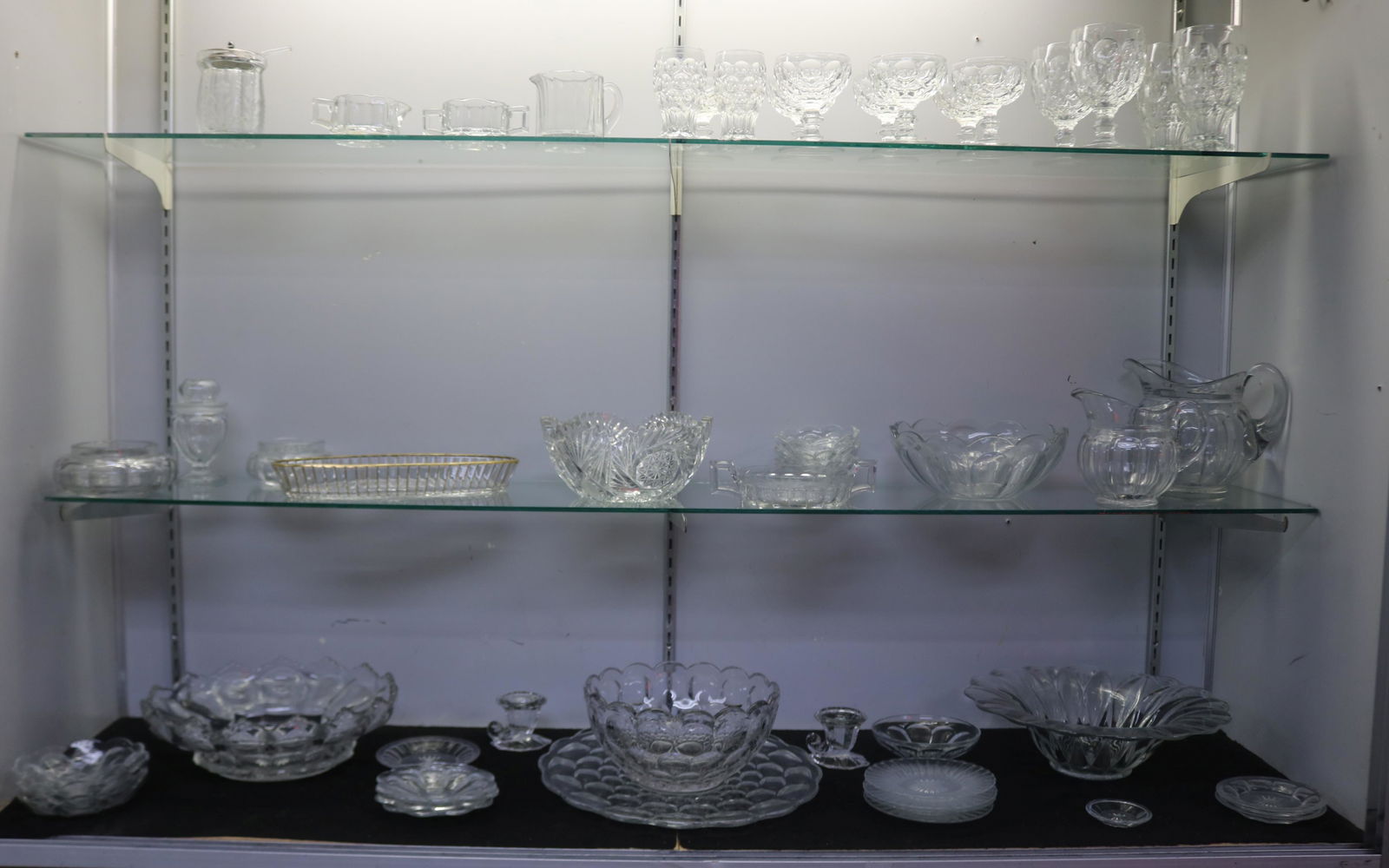 50 PCS. MISC. CLEAR HEISEY, COLONIAL & OTHER (1 of 4)