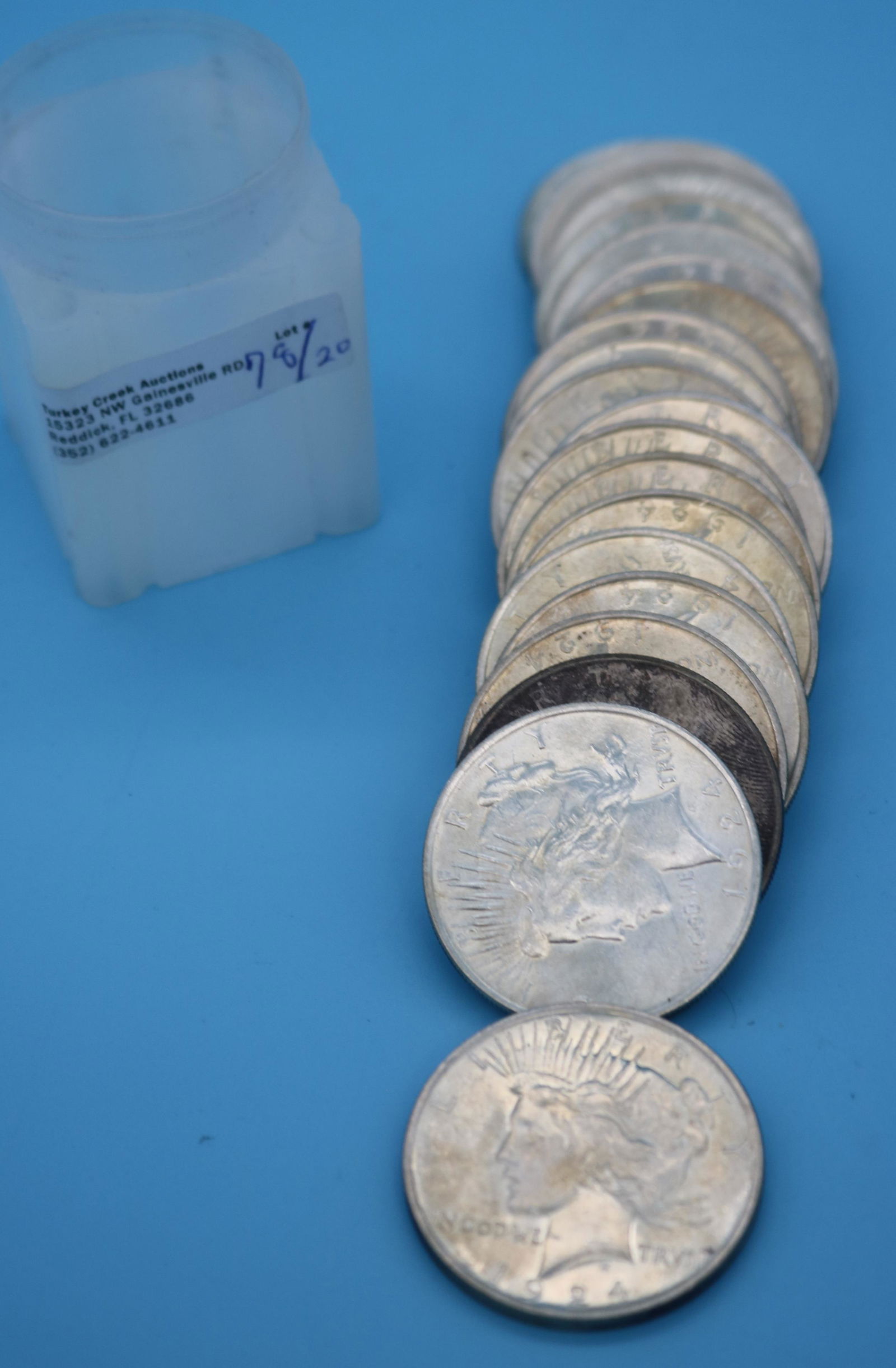 UNCIRCULATED ROLL OF (20) 1924 PEACE DOLLARS (1 of 1)