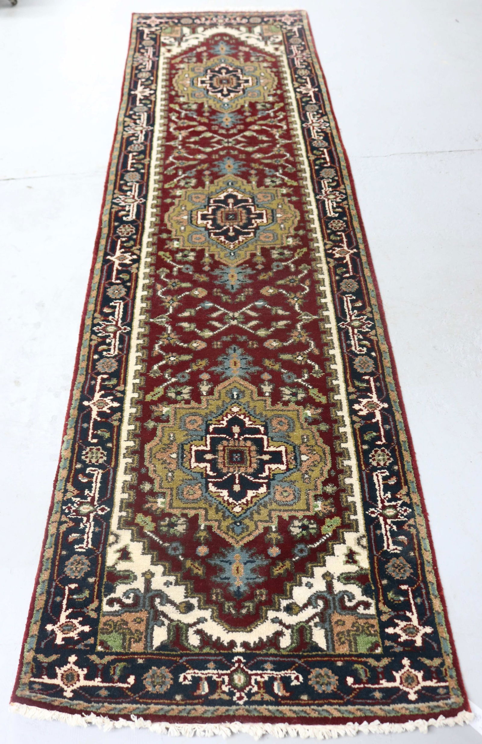 RUG #237, 2' 7" X 9' 10" HERIZ SERAPI RUNNER: SEE PHOTO