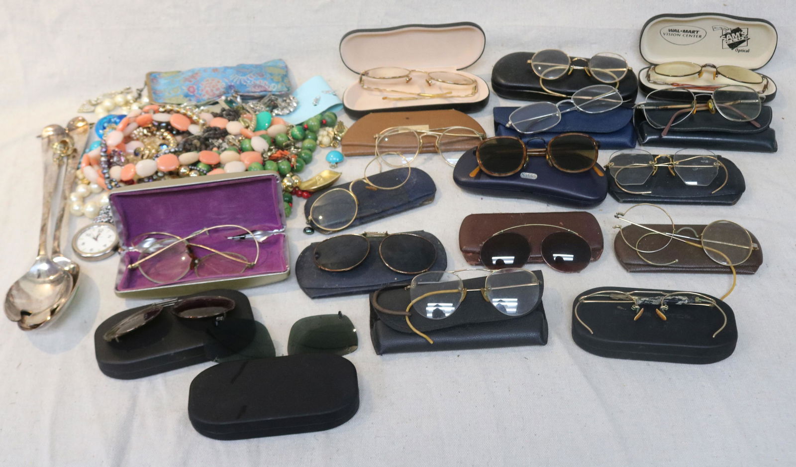 LOT COSTUME JEWELRY & EYEGLASSES, 17 PAIRS, SOME: GOLD FILLED