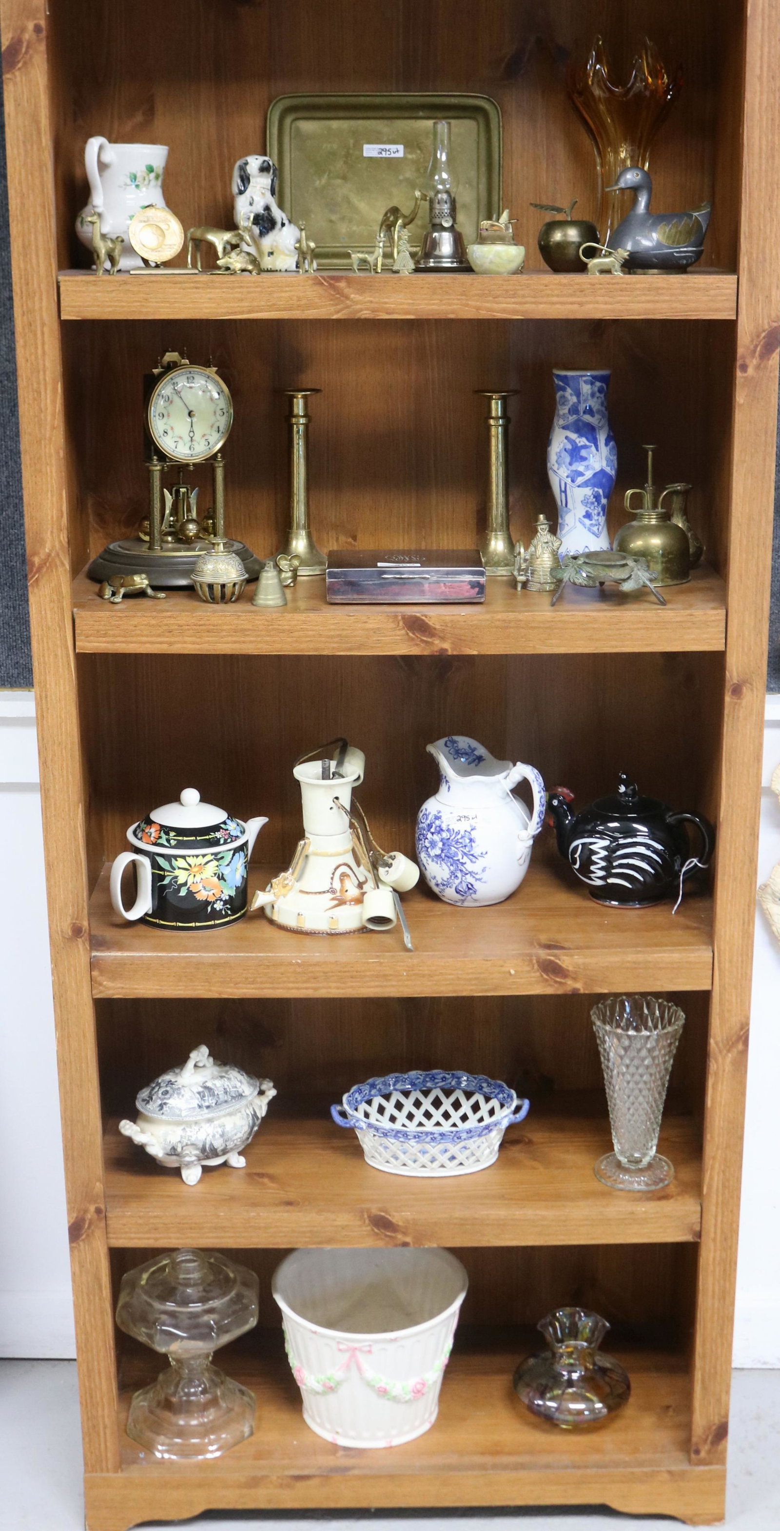 BOOK CASE LOT, BRASS, PORCELAIN, ETC. BOOKCASE: NOT INCLUDED