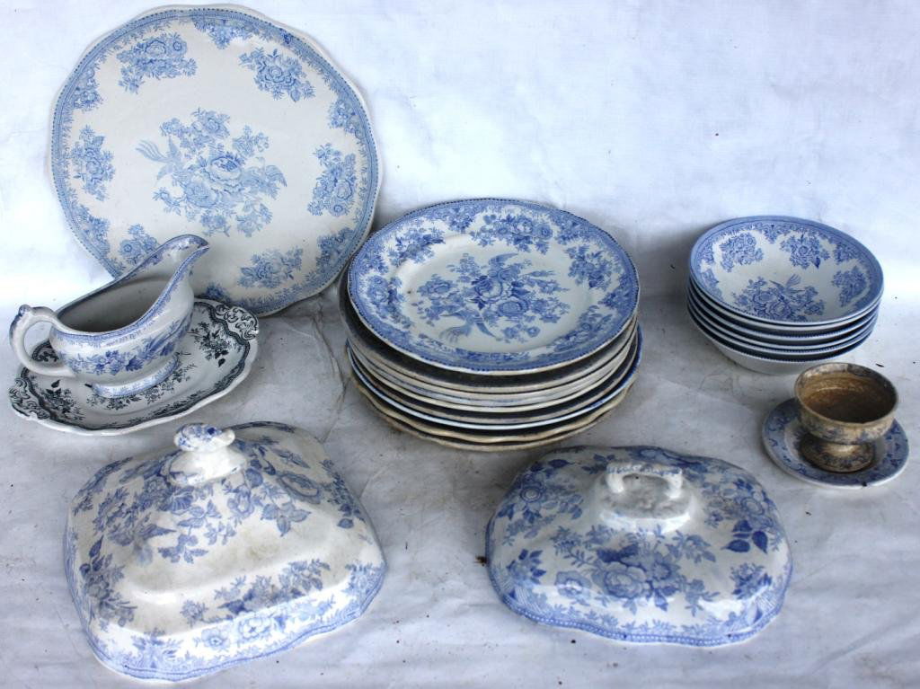 COLLECTION OF 22 PCS. OF ASIATIC PHEASANT: IRONSTONE TO INCLUDE NINE 9 1/2" PLATES, SIX 6 1/2" BOWLS, 11 1/2" TRIVET, 2 COVERS, GRAVY, UNDER LINER, ETC.