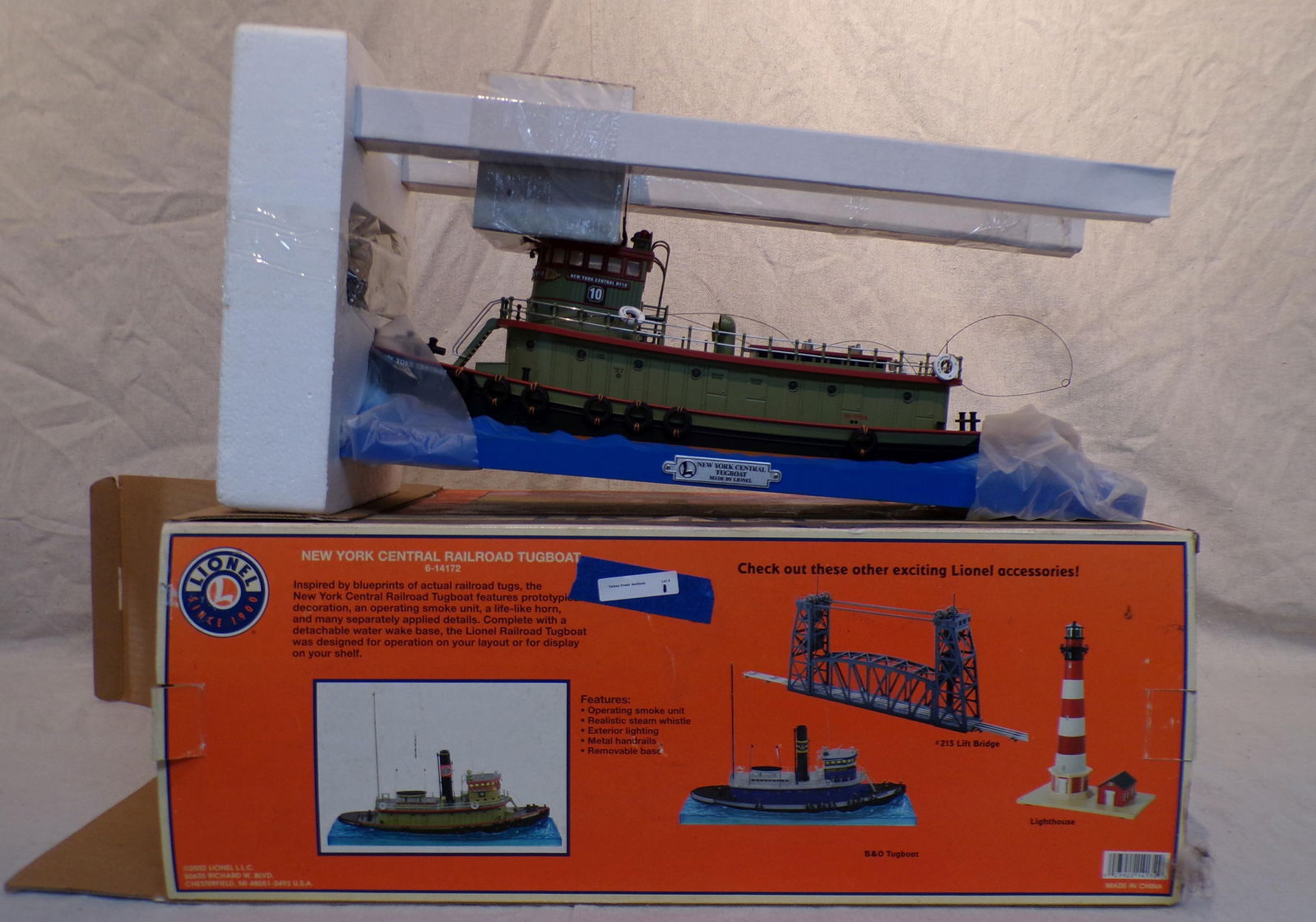 LIONEL NEW YORK CENTRAL RAIL ROAD TUGBOAT,: 6-14172 WITH STAINED BOX