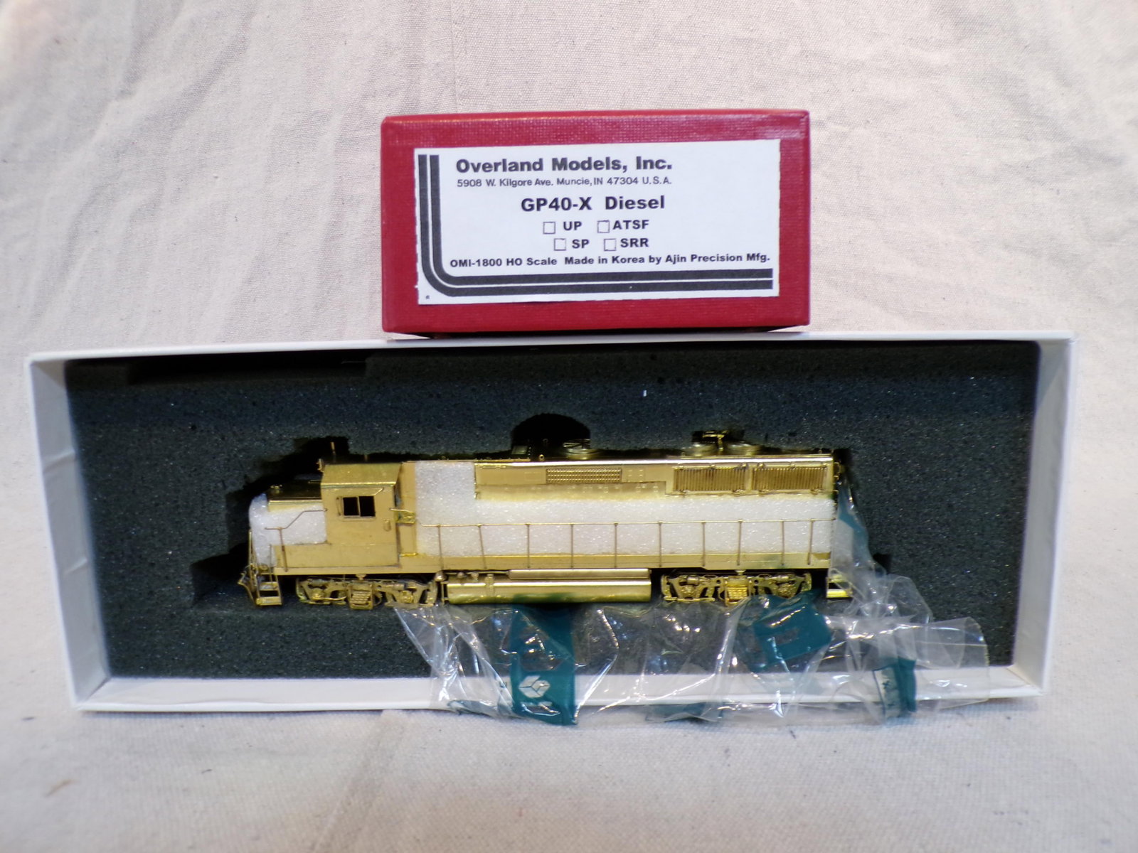 OVERLAND MODELS INC GP40-X DIESEL, NEW LOCOMOTIVE: SEE PHOTOS