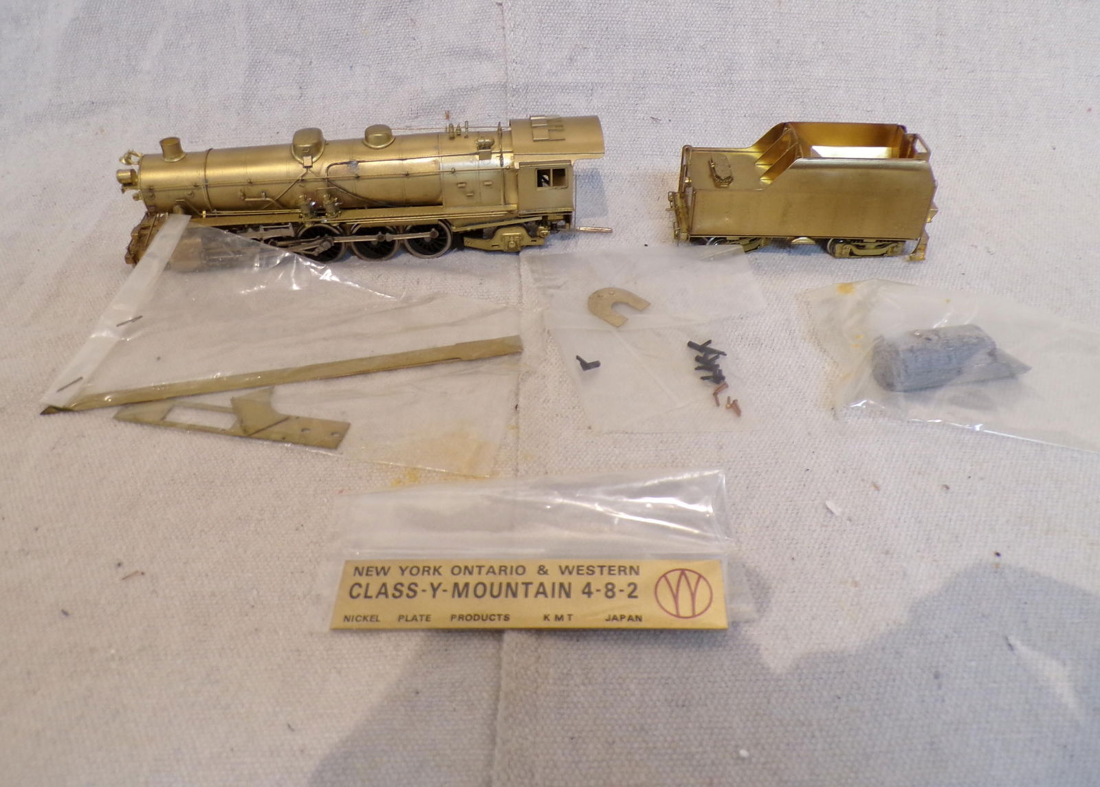 NEW (DAMAGED BOX) NICKEL PLATE NEW (1 of 5)