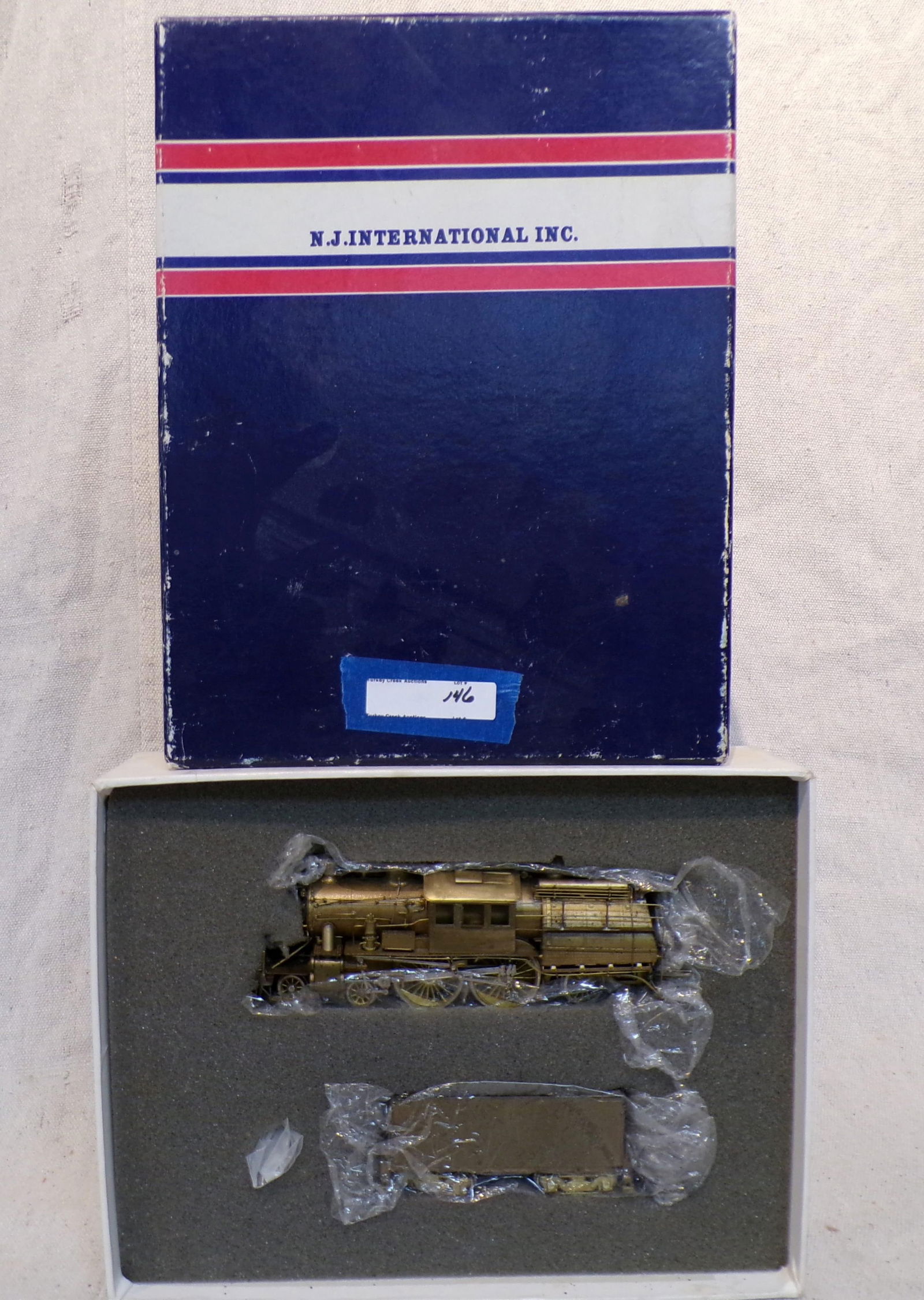 N.J. INTERNATIONAL "HO" INC LOCOMOTIVE & TENDER, (1 of 4)