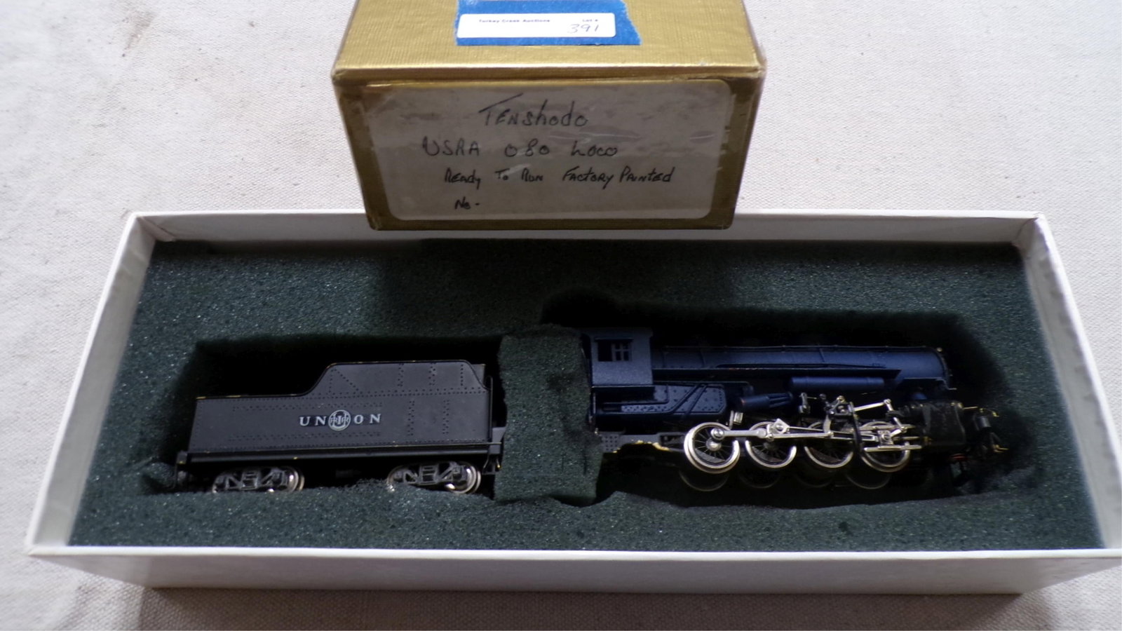 TENSHODO USRA 0-8- LOCO FACTORY PAINTED BRASS: HO