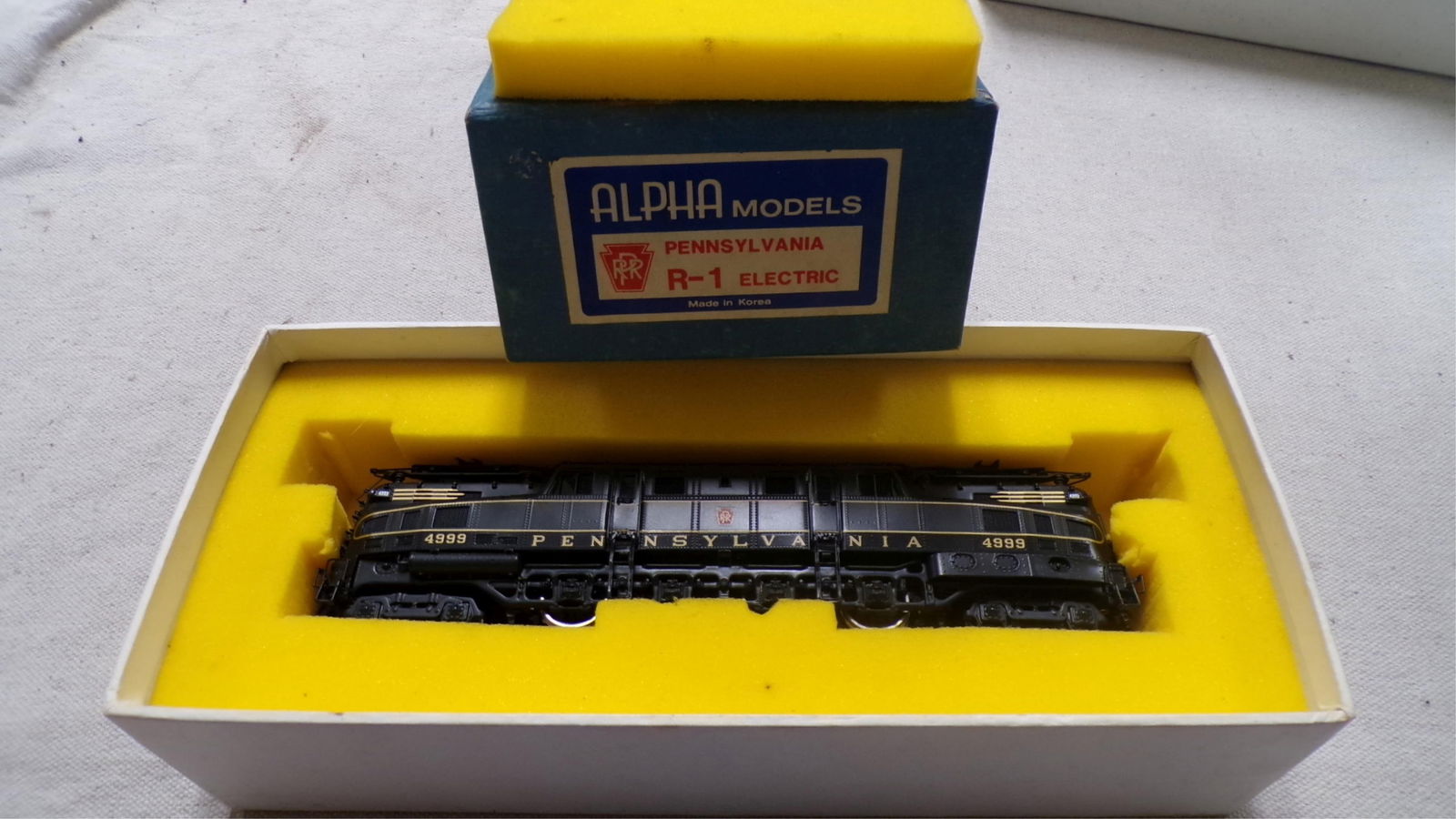 REALLY NICE ALPHA MODELS, KOREA, PENNSYLVANIA R-1 (1 of 3)