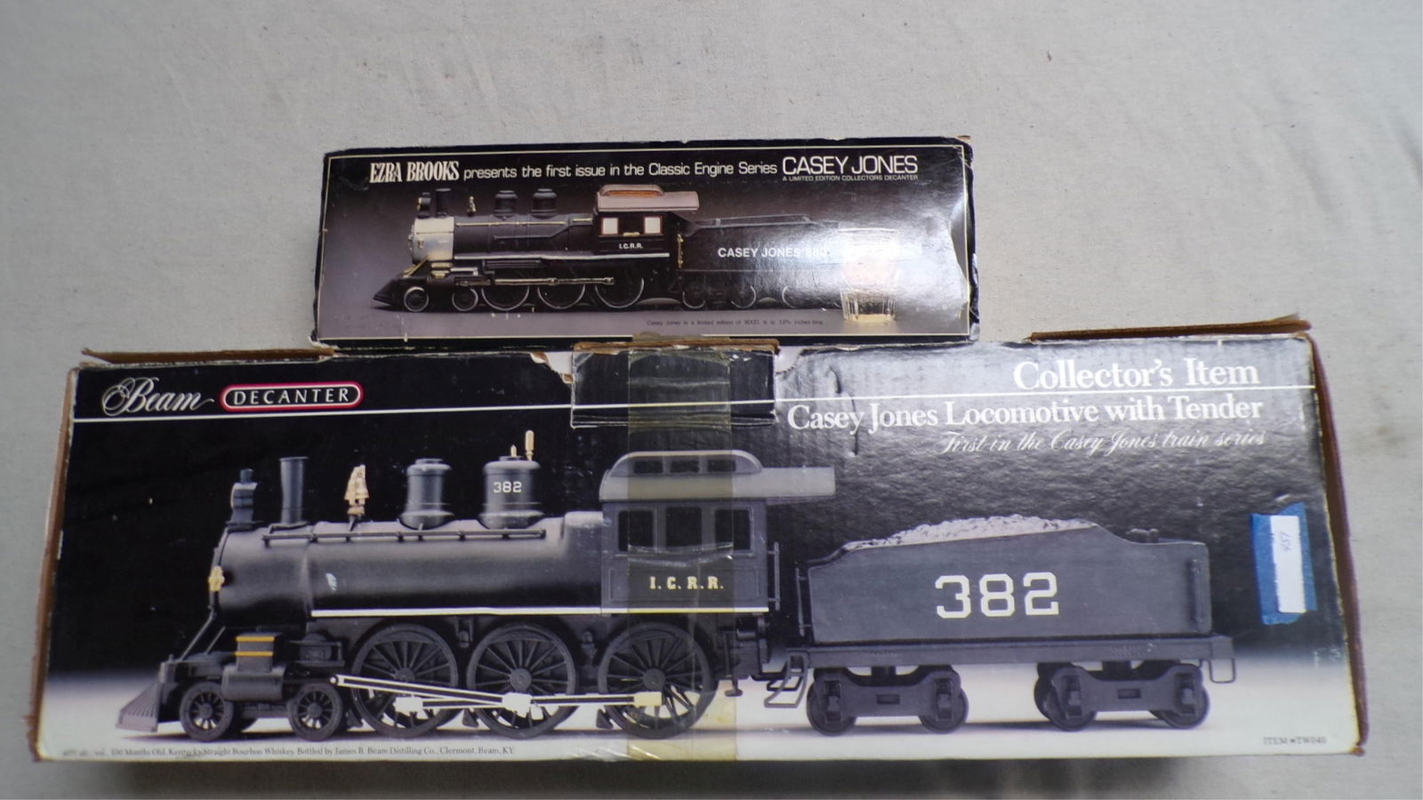 LOT 2 LIQUOR DECANTERS, ERZA BROOKS & BEAM (1 of 7)