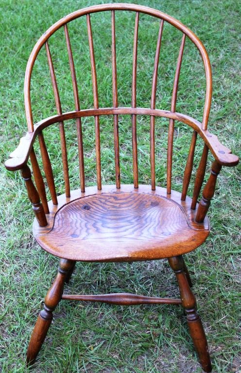 18TH C. WINDSOR BOWBACK ARMCHAIR,: REFINISHED CONDITION, BULBOUS TURNINGS, GOOD OVERALL CONDITION, 37" H, 23 1/2" W, 17" D