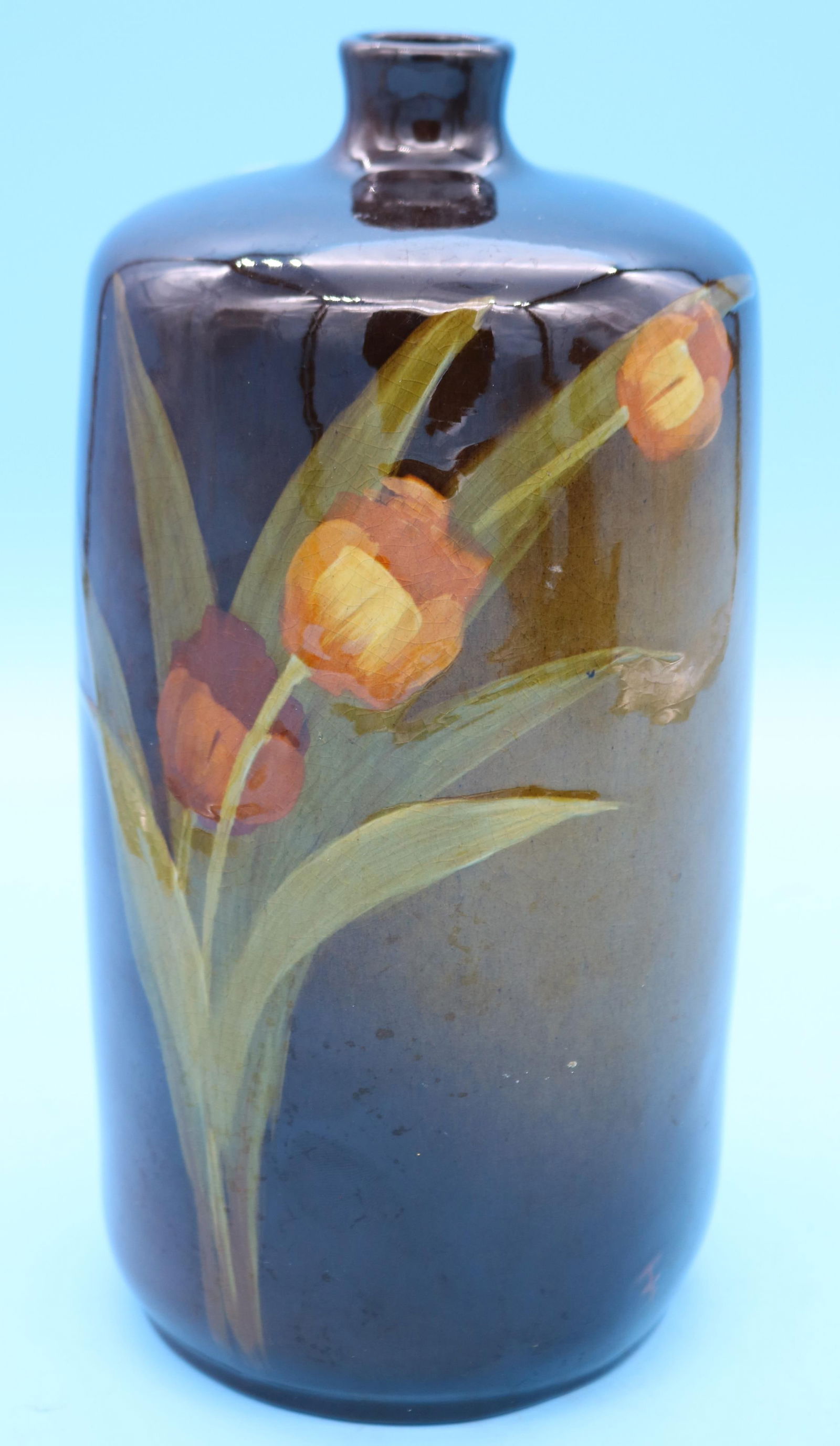 OWENS ART UTOPIAN STANDARD GLAZE VASE TULIP (1 of 3)