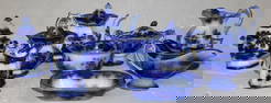 TEN PCS. 19TH C. FLO BLUE TO INCLUDE TEAPOT,