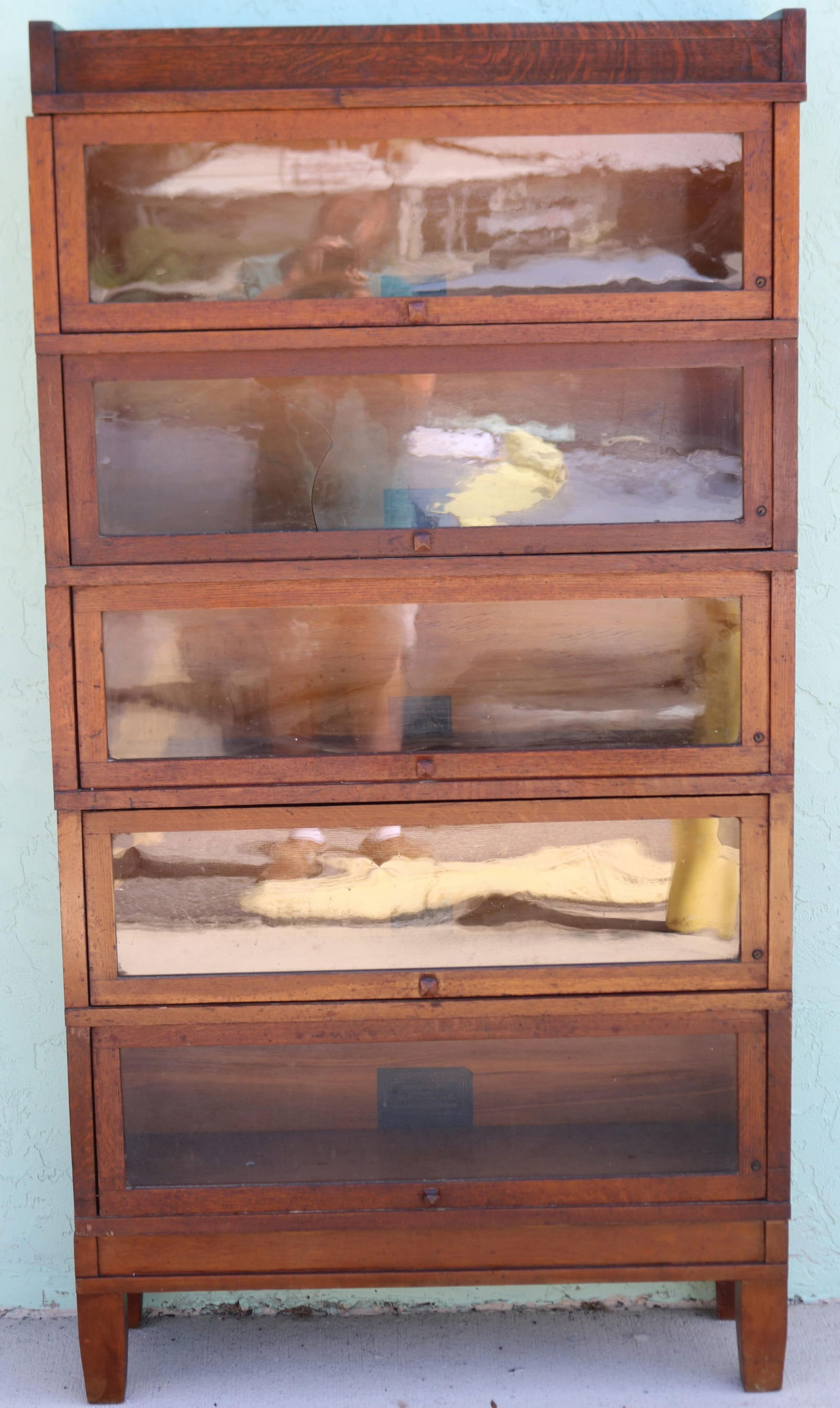 GLOBE WERNICKE 5 STACK OAK BOOKCASE, MISSION (1 of 2)