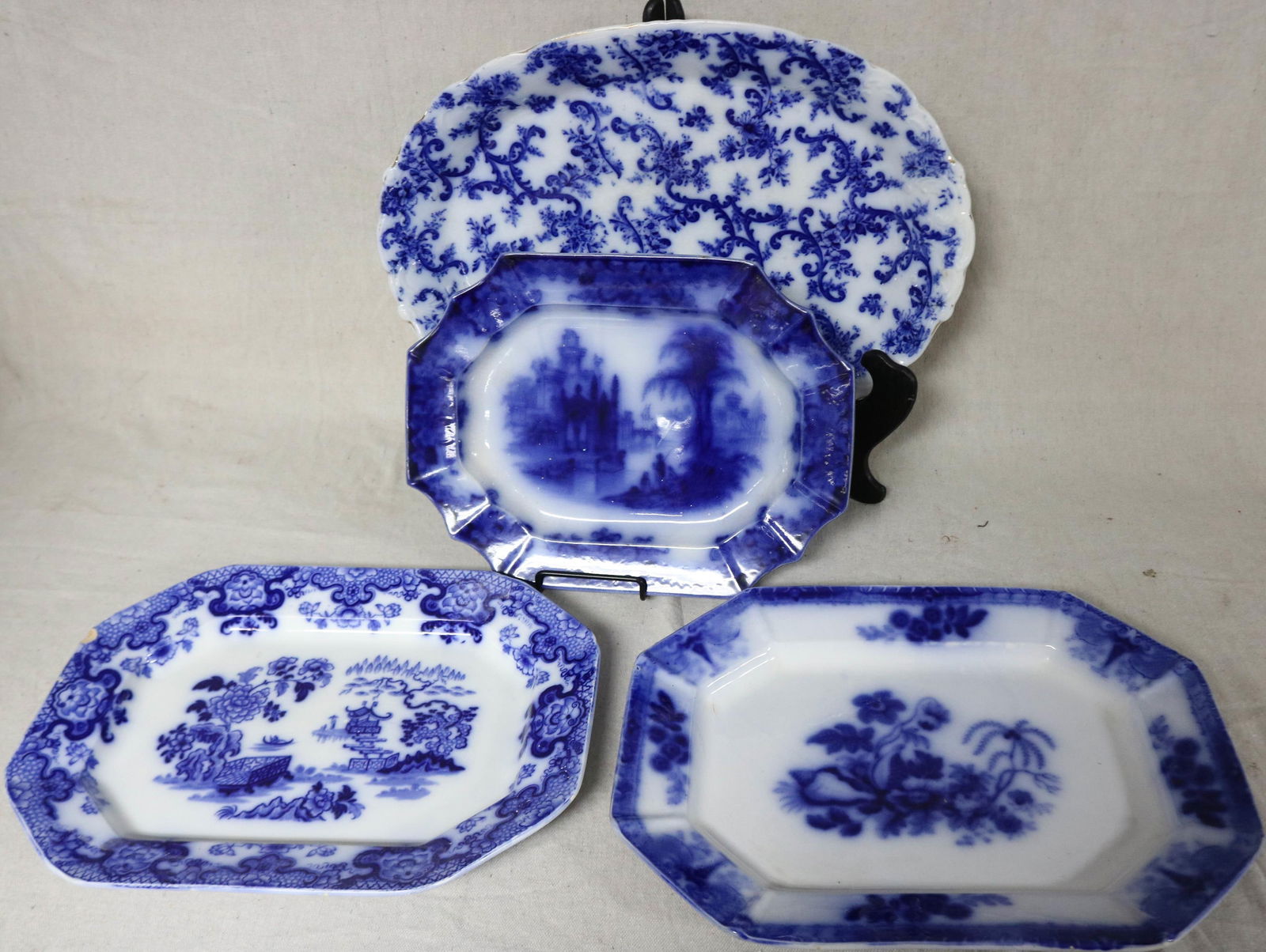 4 FLO BLUE PLATTERS, LARGE OVAL FLORAL SCROLL, (1 of 5)