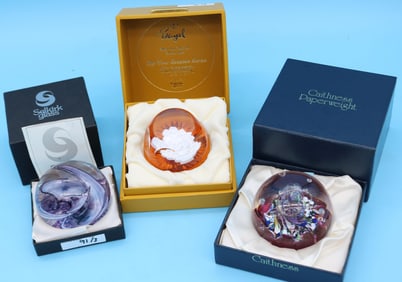 THREE 20TH C. PAPER WEIGHTS IN BOXES, SELKIRK BY