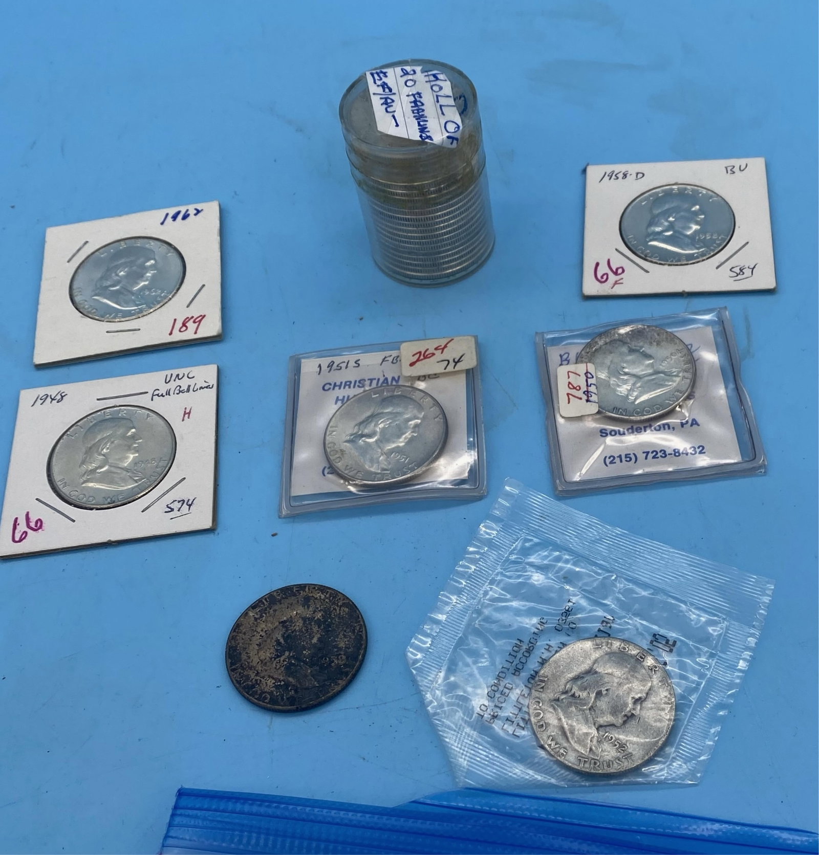 27 FRANKLIN HALF DOLLARS, VARIOUS DATES, MOST IN: EF/AU CONDITION