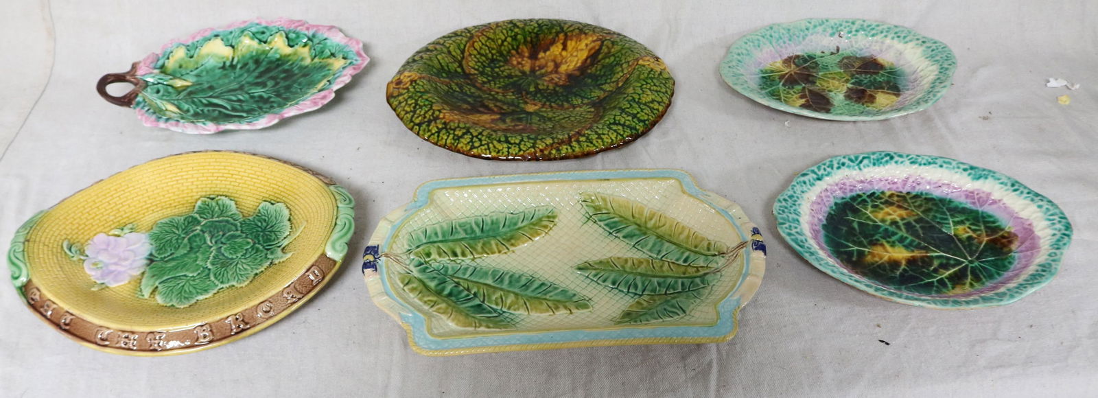 6 MAJOLICA TRAYS ALL WITH LEAF DESIGNS, 1 MARKED (1 of 5)