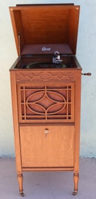 OAK EDISON STANDING DISC PLAYER, WORKING