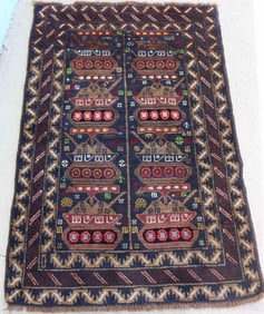 ORIENTAL RUG, BELOUCHI, GEOMETRIC TANK DESIGN, 4'