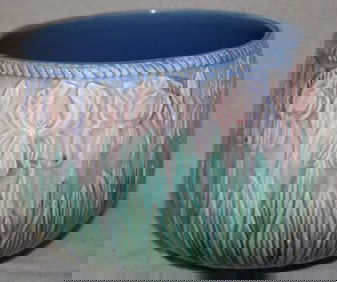 MAJOLICA JARDINIERE WITH REPEATING IRIS DESIGN, 8