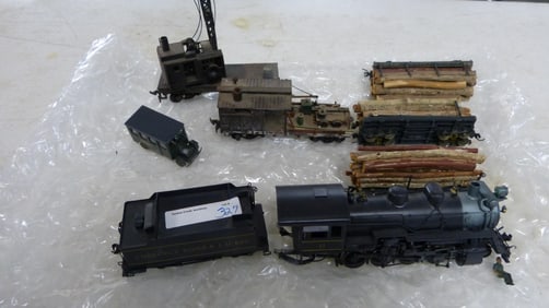 MIXED HO LOT LOCOMOTIVE & TENDER PLUS NICE