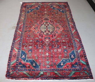 RUG #370, 6' 9" X 3' 10", HAMADAN