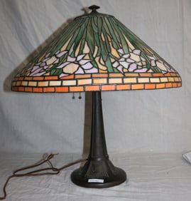 B&H TABLE LAMP, LATER LEADED GLASS SHADE WITH