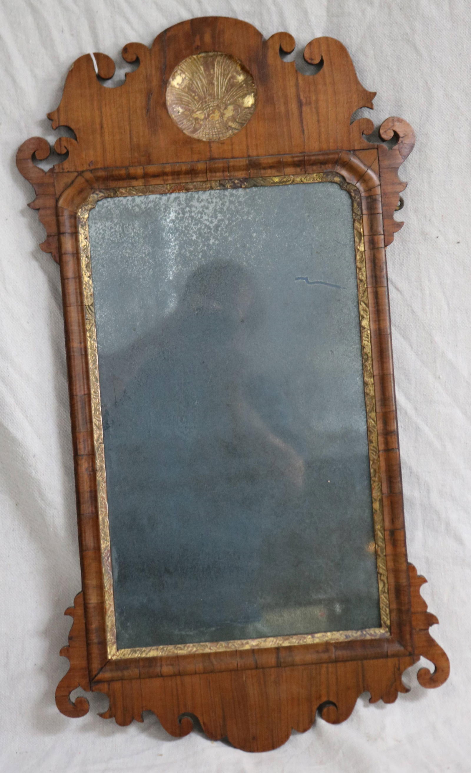 18TH C. MIRROR, QUEEN ANNE / CHIPPENDALE, CARVED (1 of 3)