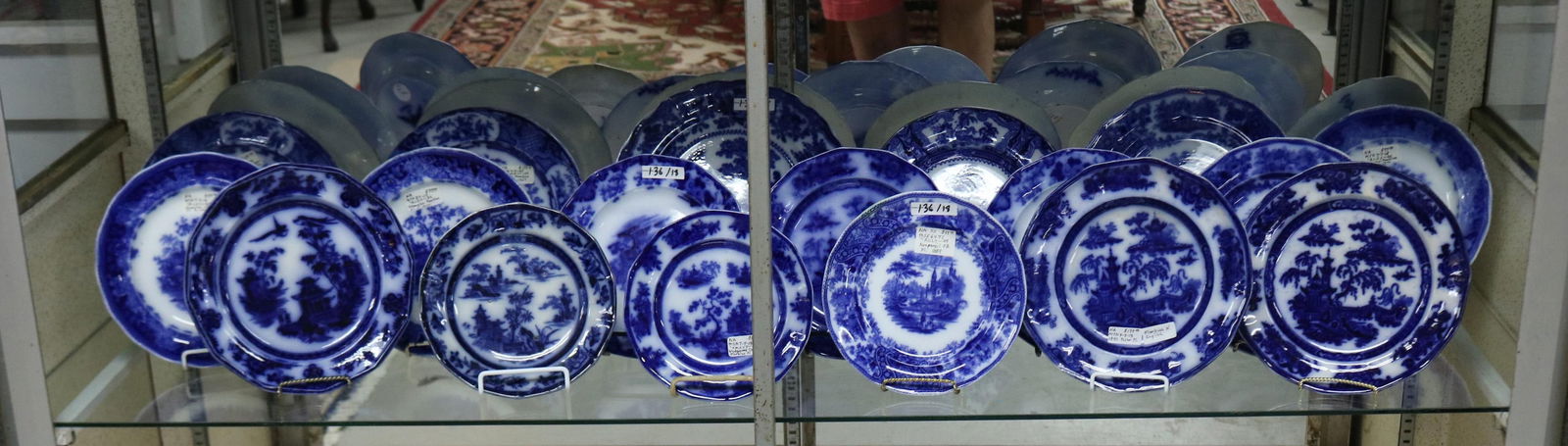18 FLO BLUE PLATES, (3) 7 3/4", (10) 8 1/4" (1 of 3)