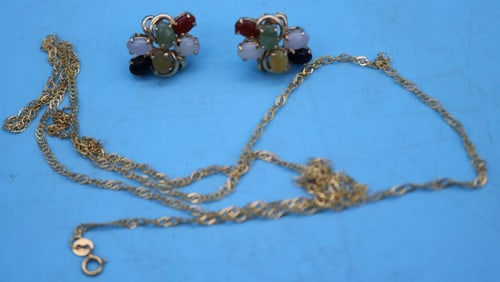 14K JEWELRY, PAIR EARRING SET WITH MULTICOLOR