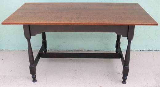 CONTEMPORARY FARM STYLE TABLE, STRETCHER BASE