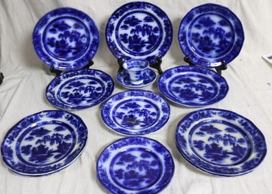 14 PCS. FLO BLUE, MANILLA PATTERN, (9) 9 1/2"