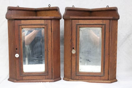 PAIR MATCHING OAK HANGING CORNER CABINETS WITH