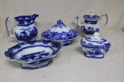 5 PCS. FLO BLUE TO INCLUDE KAOLIN BOWL OLD CHIP