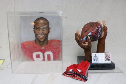 JERRY RICE " THE RECORD MAKER" SCULPTURE,