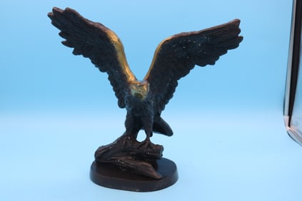 BRONZE EAGLE FIGURE, 20TH C. PATINATED FINISH, 13